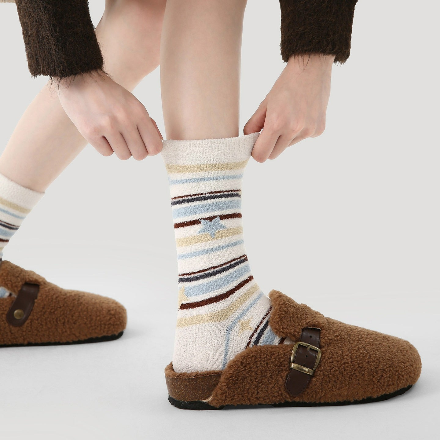 3 Pairs Thickened Coral Fleece Cute Cartoon Striped Socks